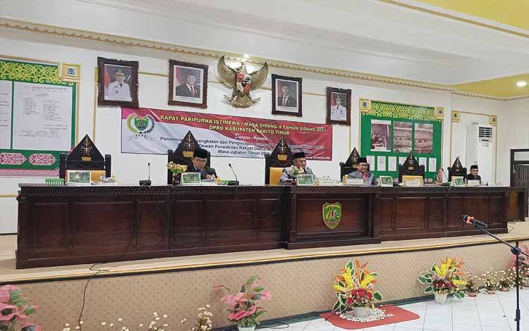 2 Anggota DPRD Barito Timur PAW Resmi Dilantik, Bupati Tekankan Pentingnya Sinergi