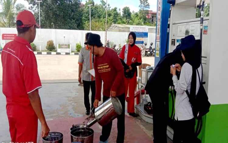 UPT Metrologi Legal Barito Utara Laksanakan Tera Ulang di SPBU dan Pasar