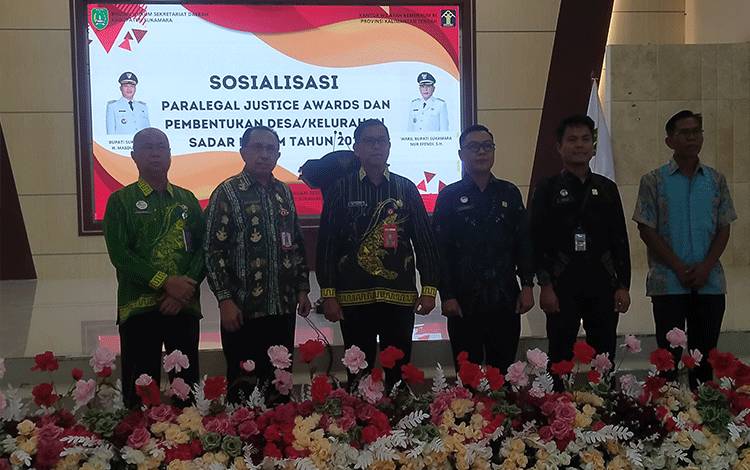 Plh Sekda Sukamara: Paralegal Justice Award Motivasi Kades dan Lurah Berikan Pelayanan Hukum Non Litigasi