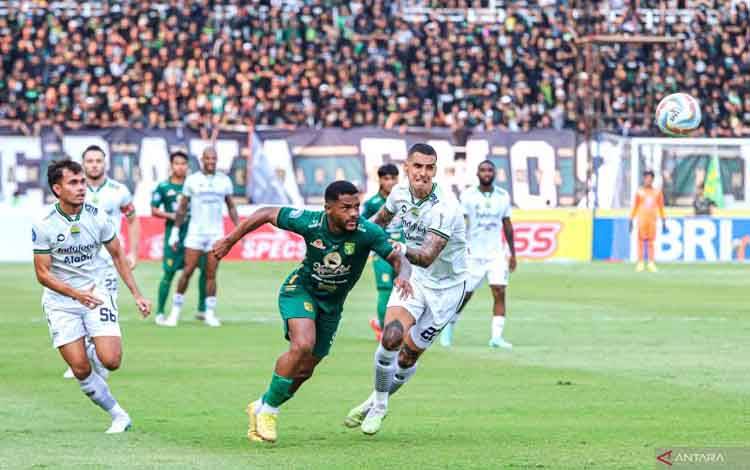 Jadwal Liga 1 Indonesia: Tersajinya Laga Besar Persebaya vs Persib