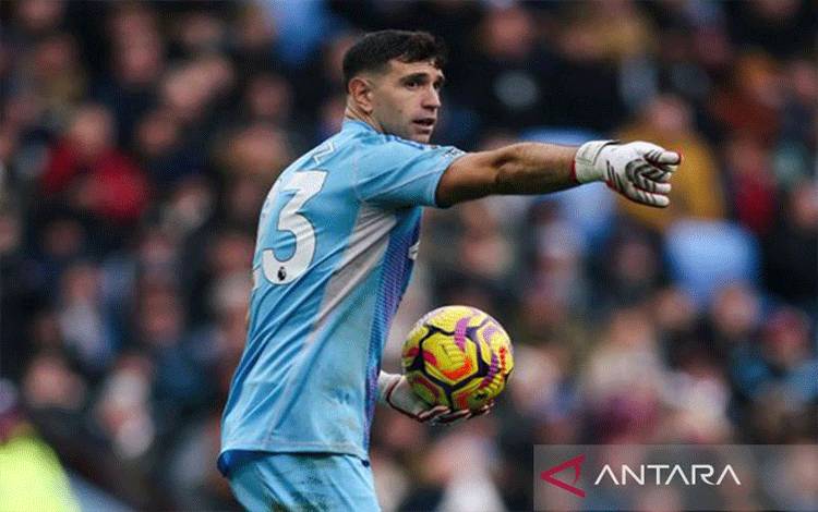 IFAB: Kiper Terlalu Lama Pegang Bola Akan Dihukum Sepak Pojok