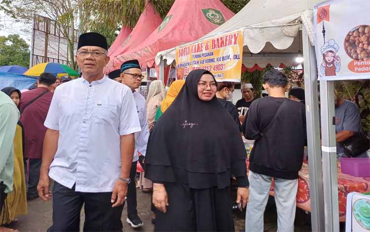 Wabup Kotim: Pedagang Pasar Ramadan Harus Sajikan Makanan Higienis