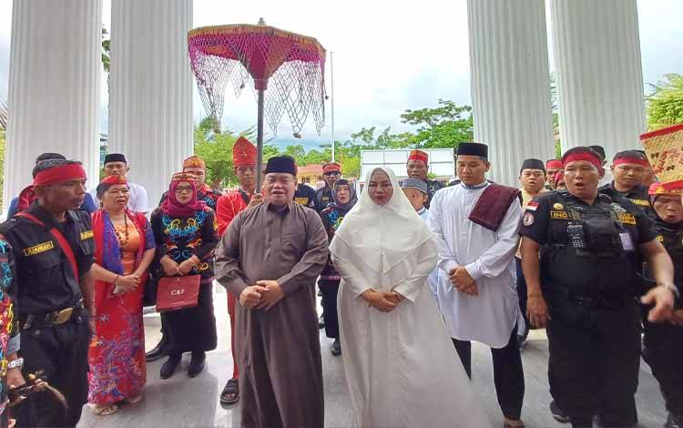 Bupati dan Wabup Kotim Disambut Buka Bersama