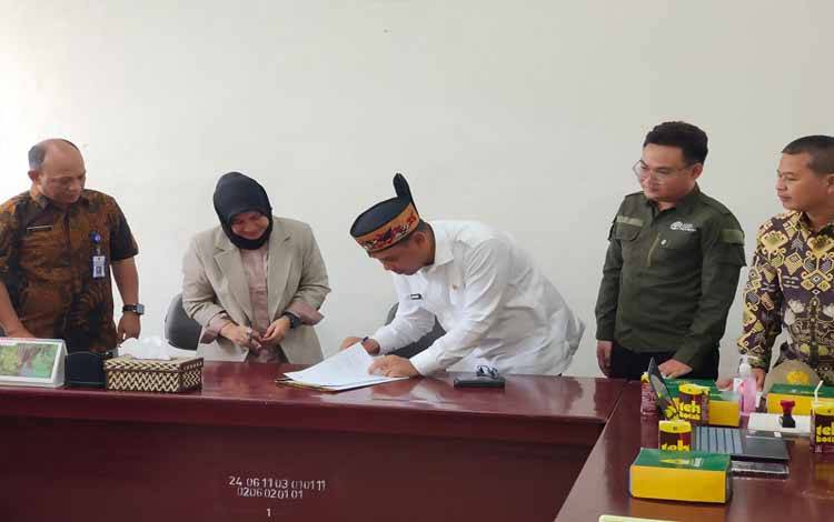 Kadisbun Kalteng MoU dengan Yayasan Good Forest Indonesia untuk Pengembangan Komoditas Kakao