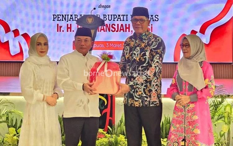 Pemkab Kapuas Gelar Kenal Pamit Pj Bupati dengan Bupati Kapuas Terpilih