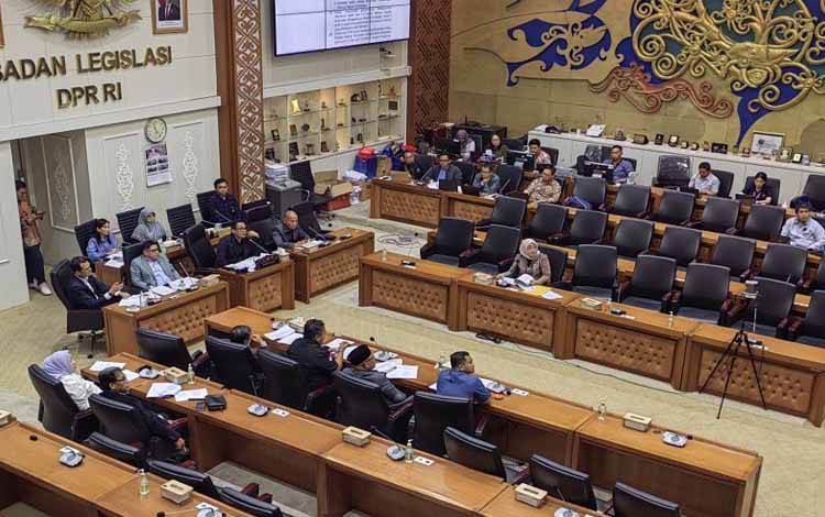 Pimpinan Baleg Paparkan 3 Isu dalam Draf Revisi UU PPMI