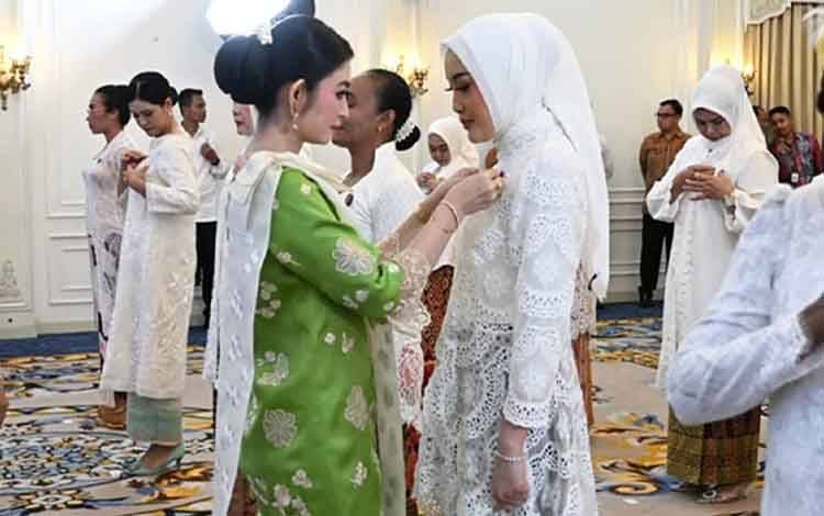 Aisyah Thisia Agustiar Sabran Resmi Jabat Ketua Dekranasda Kalteng