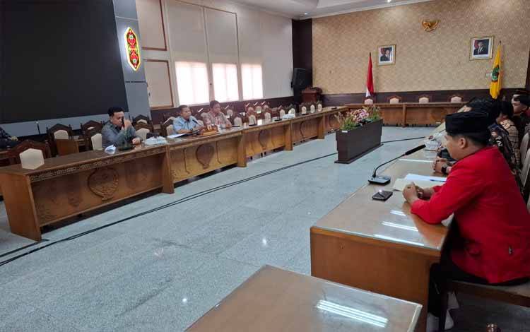 Komisi I DPRD Kalteng Terima Kunjungan Aliansi Cipayung