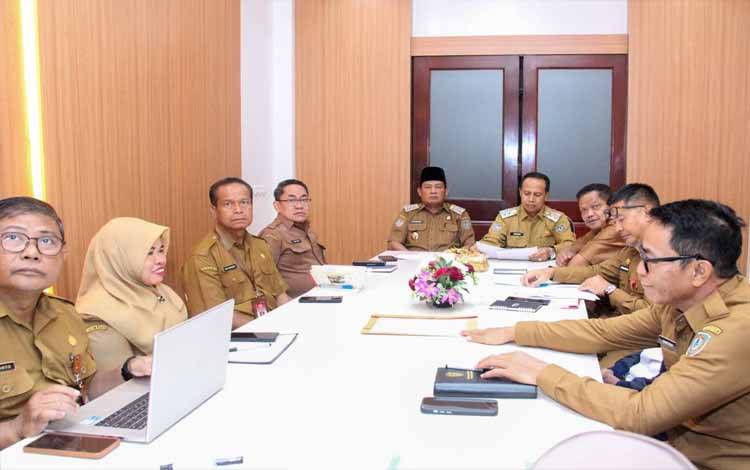 Bupati Seruyan Ikuti Rapat Koordinasi Inflasi Mingguan Secara Virtual