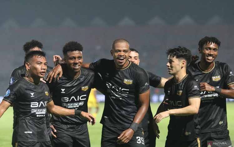 Cassio Scheid Jadi Bek Tengah Baru Dewa United