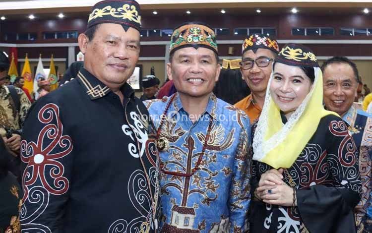 Bupati Seruyan Hadiri Serah Terima Jabatan Gubernur Kalteng