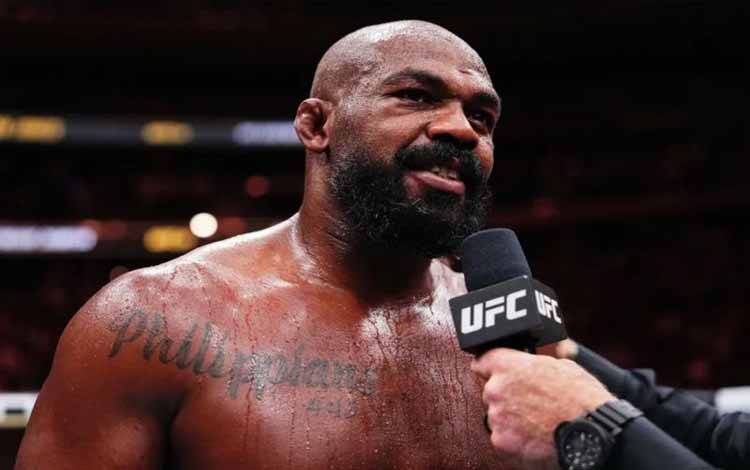 CEO UFC Rencanakan Laga Jones Lawan Aspinall pada Musim Panas