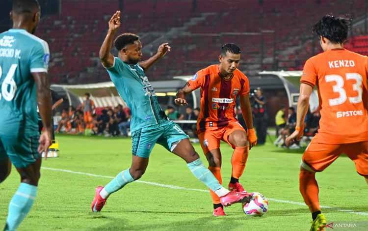 PSBS Biak Amankan Kemenangan Tipis 1-0 ketika Jamu Borneo FC