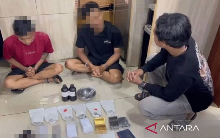 Aparat Ungkap Peredaran Tembakau Sintetis