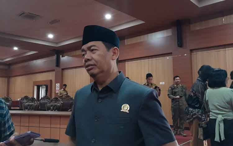 Anggota Komisi III DPRD Kota Palangka Raya, Arif M. Norkim. (FOTO: MARINI)