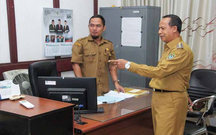 Wakil Bupati Seruyan Kunjungi Bagian Sekretariat Daerah untuk Perkuat Komunikasi dan Kinerja
