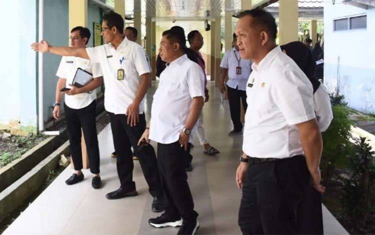 Bupati Kapuas Sidak RSUD dr H Soemarno Sosroatmodjo