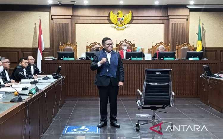Hasto Didakwa Beri Suap KPU Tetapkan Harun Masiku jadi Anggota DPR