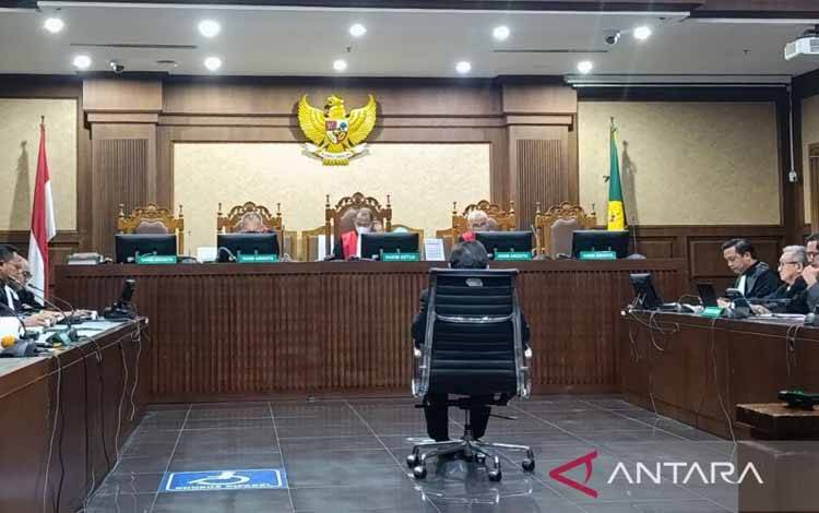 Hasto Didakwa Menghalangi Penyidikan Kasus Korupsi Harun Masiku