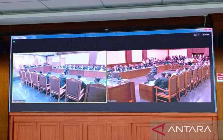 Elite PDI Perjuangan Hadiri Sidang Perdana Hasto Kristiyanto