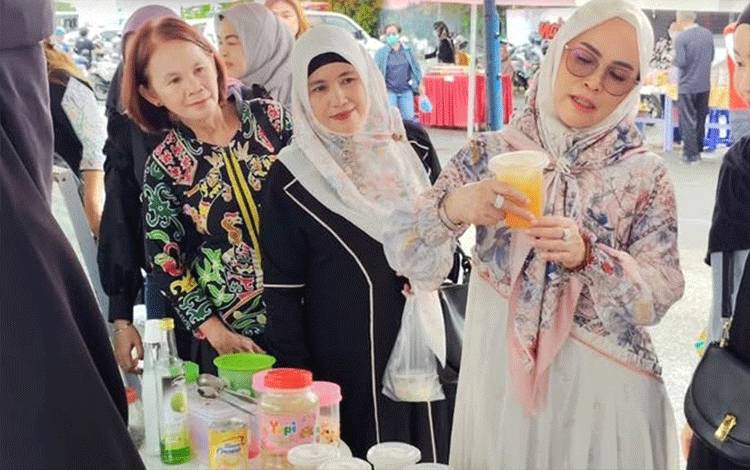Ketua TP-PKK Kapuas Dukung UMKM