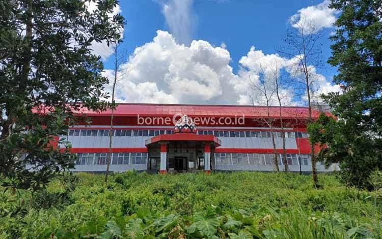 Gedung Expo Sampit Direncanakan Fungsional Saat Hardiknas 2025
