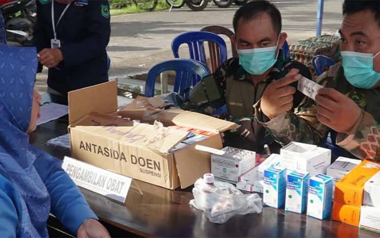 Kodim Kapuas Gelar Pengobatan Gratis Sambut HUT ke 51 Korem 102 Panju Panjung