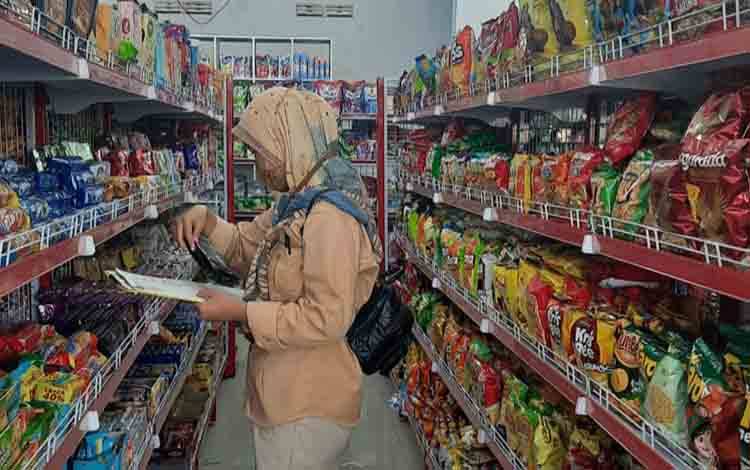Loka POM Kobar Lakukan Pemantauan Bahan Pangan dan Makanan