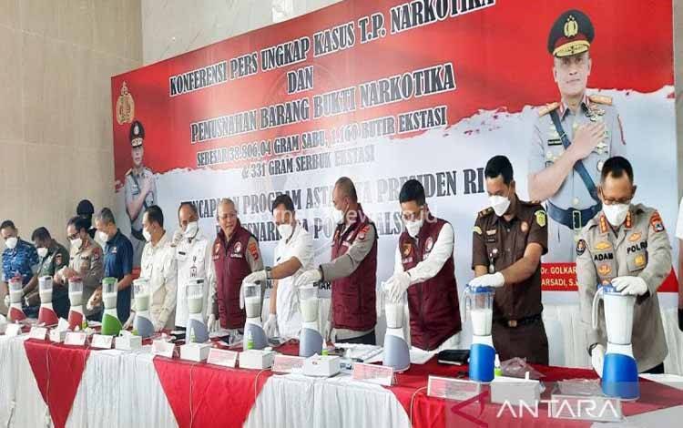 Polda Kalsel Musnahkan 38 Kg Sabu Jaringan Fredy Pratama
