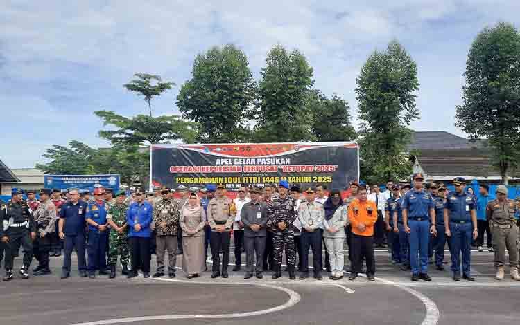 Polres Kobar Gelar Apel Pasukan Operasi Ketupat 2025 Pengamanan Idul Fitri