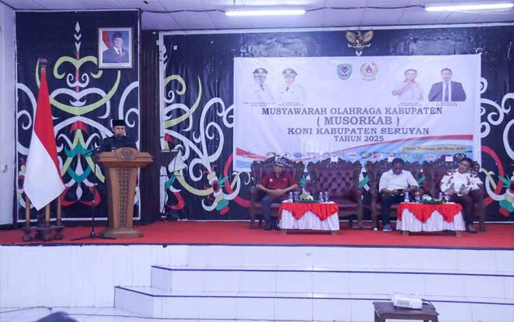 Wakil Bupati Seruyan Supian saat membuka Musyawarah Olahraga Kabupaten (MUSORKAB) KONI Kabupaten (Foto : Ist