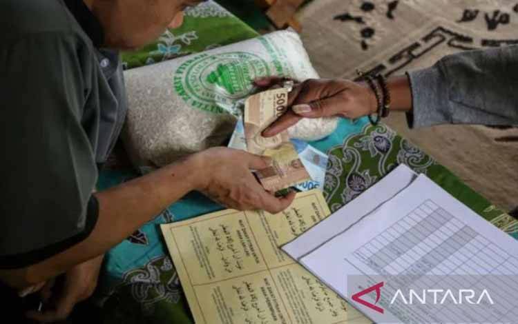 Potensi Zakat Fitrah Indonesia Capai Rp8 Triliun