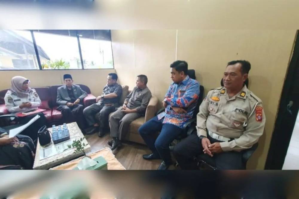 DPRD Kalteng Dorong Samsat Pulang Pisau Kembangkan Sistem Pembayaran Pajak Kendaraan Online