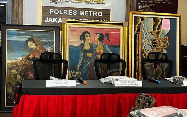Polisi Tangkap ART Pencuri Barang Antik Bernilai Puluhan Juta