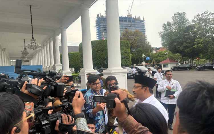Prabowo Panggil Menteri Bahas Persiapan Sekolah Rakyat Tiap Kabupaten