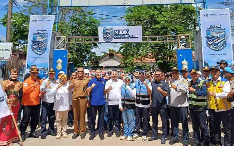 Pemkab Kotim Apresiasi Mudik Gratis untuk 500 Warga di Pelabuhan Sampit
