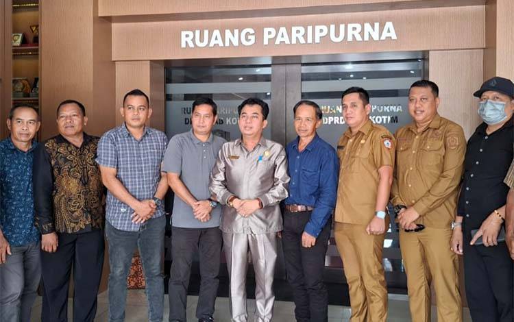 Pengurus Koperasi Ngadu ke DPRD Kotim karena Lahan Sawit Mereka Disita Satgas PKH