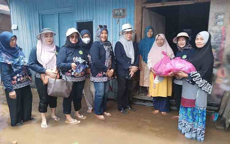 GOW Palangka Raya Salurkan Bantuan untuk Warga Terdampak Banjir