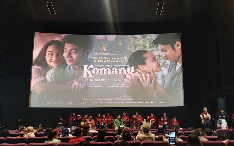 Film Komang Jadi Inspirasi Perjuangan dan Keteguhan Cinta