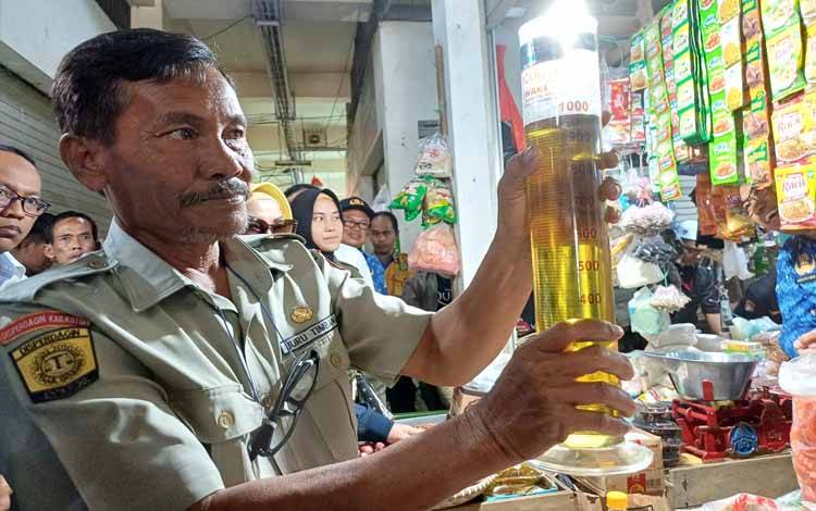 DPRD Kotim Minta Pemerintah Tutup Akses Produsen Minyak Subsidi Nakal