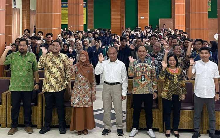 OJK dan Pegadaian Tingkatkan Literasi Keuangan Syariah di Palangka Raya