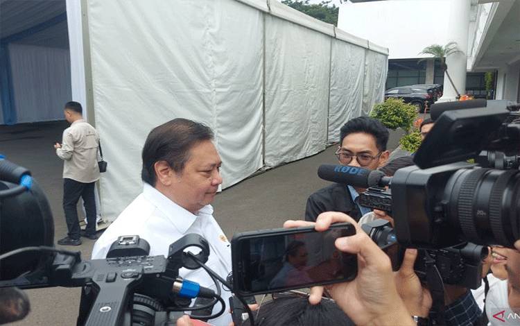 Prabowo Kumpulkan Menteri Bahas Kebijakan Fiskal 2026
