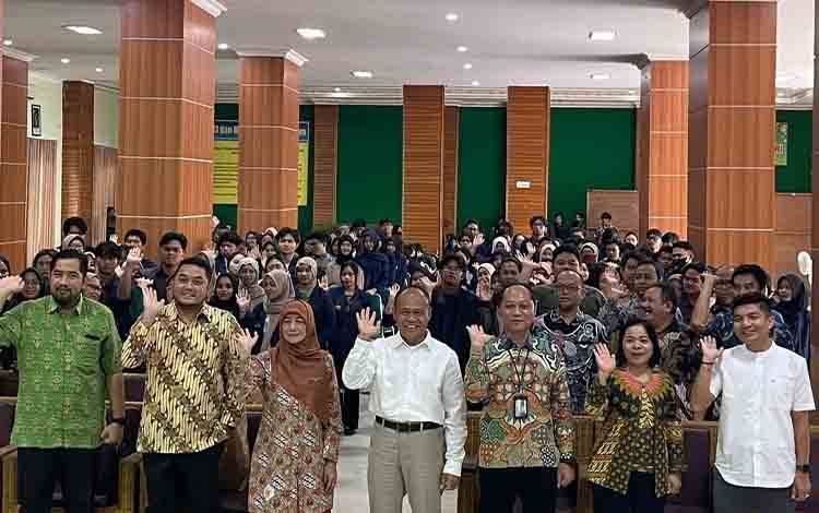 Rektor UMPR Dorong Pengembangan Ekonomi Syariah di Kalteng