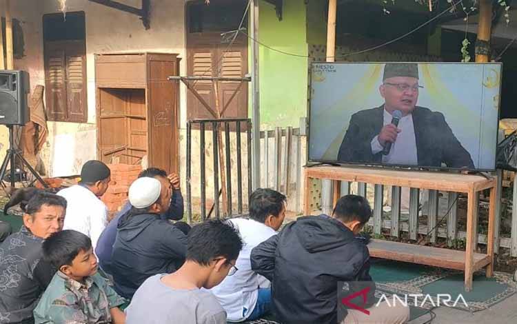 Jamaah Majelis Tarbiyah Melaksanakan Lebaran Lebih Awal