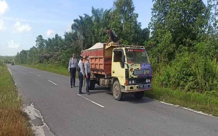 Pemkab Kobar Batasi Operasional Truk Pasir dan Tanah di Jalan Wisata Selama Libur Idulfitri 1446 H