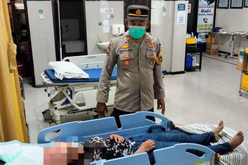 Pria ini Bacok Mantan Istri, Polisi Usut Kasusnya