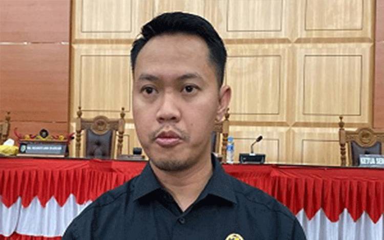 Hari Pertama Kerja Dewan Ingatkan Disiplin ASN dan Honorer