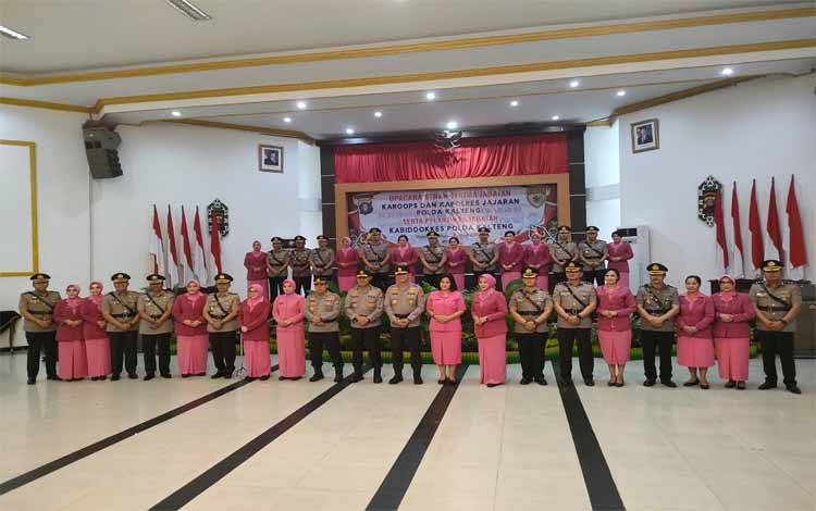 6 Kapolres dan 3 Pejabat Utama Polda Kalteng Resmi Berganti