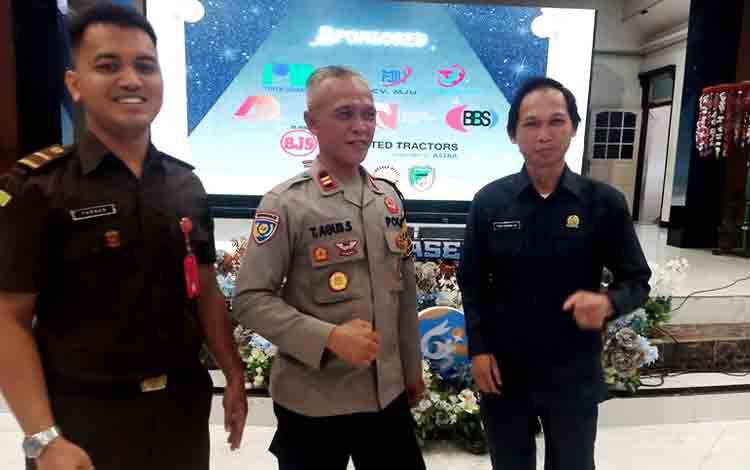 Dewan Minta Siswa MAN Muara Teweh Tidak Pernah Putus Asa untuk Belajar