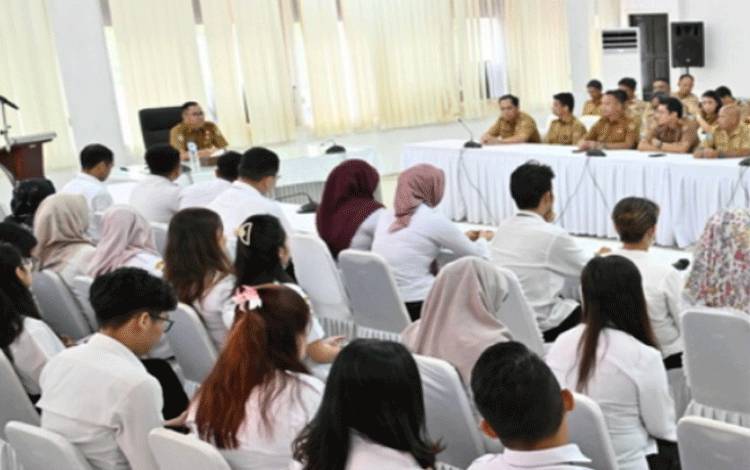 Suasana Halalbihalal lingkup BAPPERIDA Provinsi Kalteng di Aula Bapperida, Selasa, 8 April 2025. (FOTO:IST)